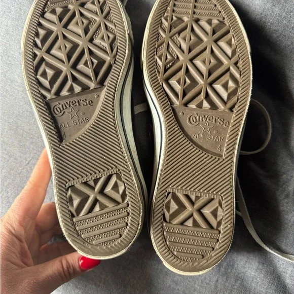 Converse Black and White High-Tops - Picture 2 of 6